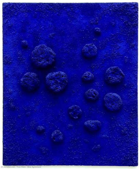 yves klein blue style